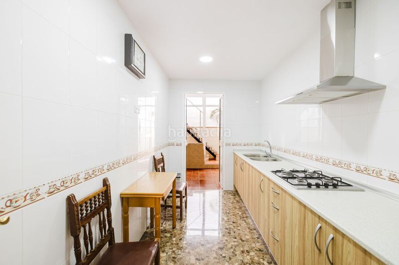 Foto 63e359bb-f9ae-4d29-8573-5c97b746f61a. Casa adossada amb calefacció a Centro Nerja
