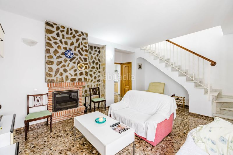 Foto c5fa06ef-2590-4842-8186-2fade5116309. Casa adossada amb calefacció a Centro Nerja