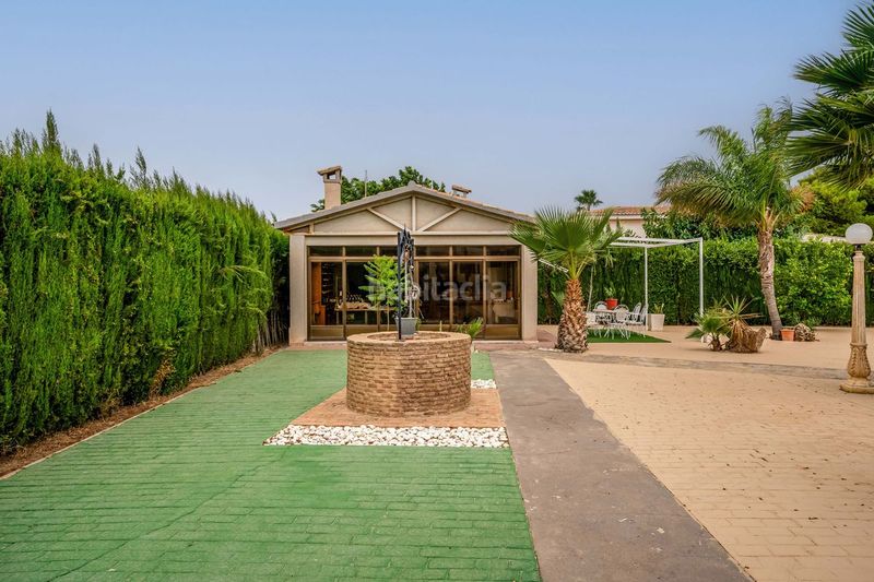 Foto a22b2a16-2f5c-4f08-91f6-a8eb80b80609. Casa amb calefacció aparcament piscina a La Algoda - Matola - Llano de San José Elche / Elx
