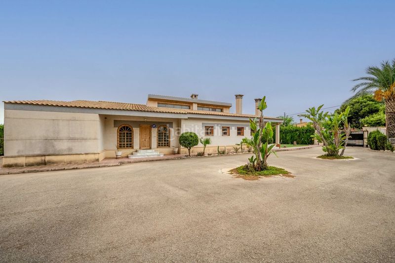 Foto d51ab001-08c2-47eb-8171-2448dba7de16. Casa amb calefacció aparcament piscina a La Algoda - Matola - Llano de San José Elche / Elx