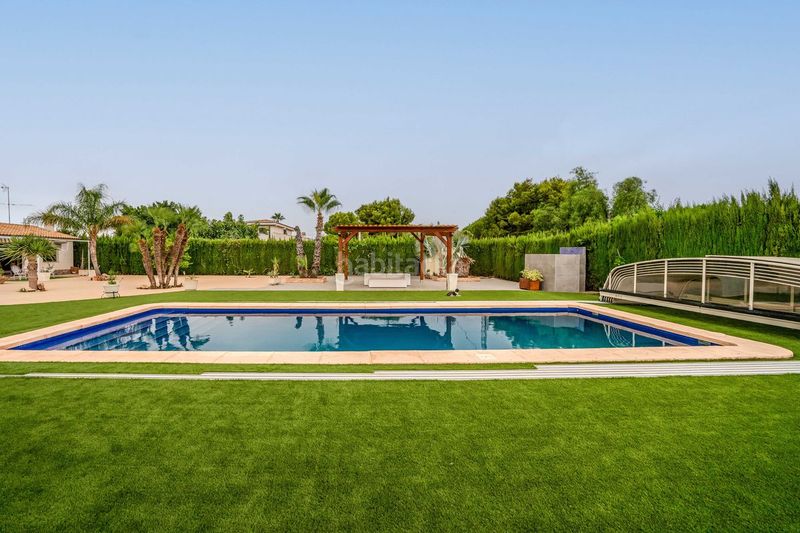 Foto fe05c079-854f-46a4-965f-a28e7653209f. Casa amb calefacció aparcament piscina a La Algoda - Matola - Llano de San José Elche / Elx