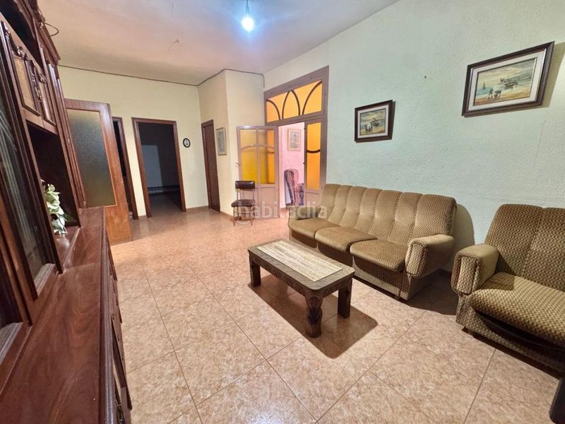 Foto 5a5e2c52-e4db-4030-b522-98e54a7340b4. Casa adossada amb calefacció a Ayora