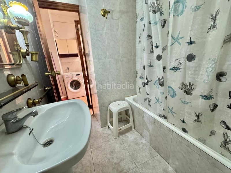 Foto c12a2930-4690-4303-a96f-5fc8d1de1ae7. Casa adossada amb calefacció a Ayora