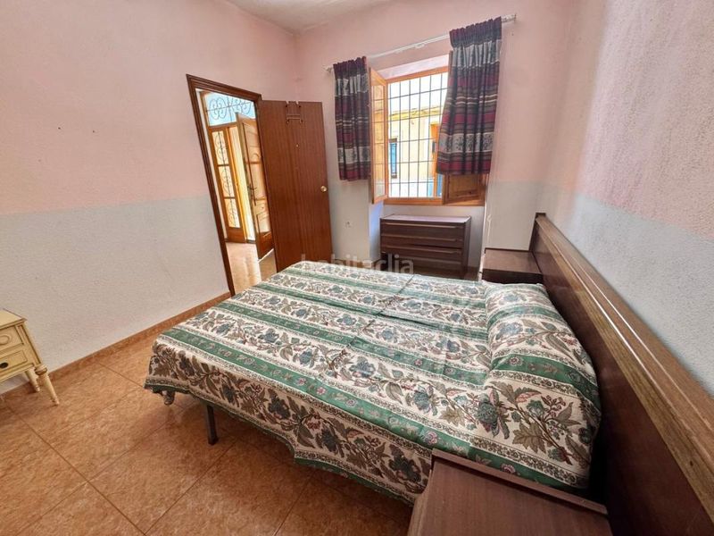 Foto dc28ea12-fbd0-4d45-9d3d-706b1188a62a. Casa adossada amb calefacció a Ayora