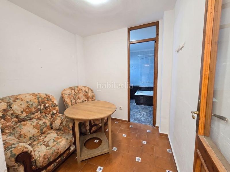 Foto ffd60fc6-bba7-48ab-adde-2410c0855db0. Casa adossada amb calefacció a Ayora
