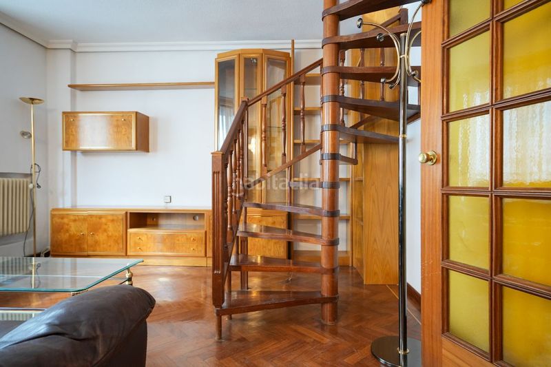 Foto 5cf58ecc-a5e0-42b7-899d-9314937658b5. Dúplex amb calefacció aparcament a Embajadores-Lavapiés Madrid
