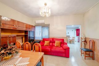 Casa  Carrer mestre vicente giner