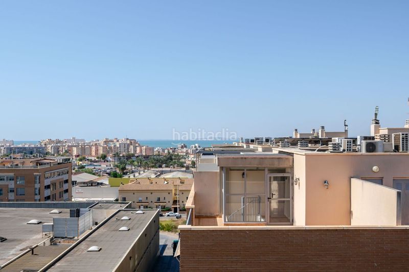 Foto 17a73bba-b4e1-4e6e-b75e-dcfebe59252b. Àtic amb calefacció aparcament a Noroeste Santa Pola