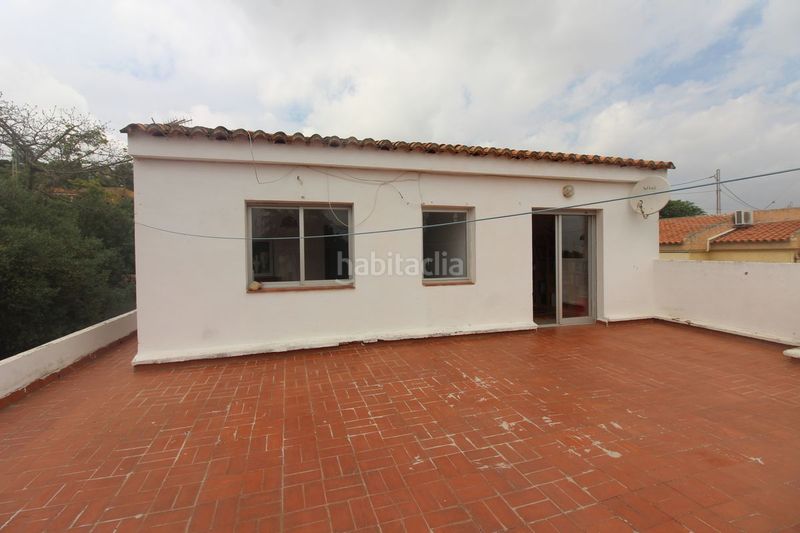 Foto 1835536a-5441-44eb-84f4-10c535047e5b. Casa amb calefacció a Sierra Perenchiza-Cumbres de Calicanto-Sto Domingo Chiva