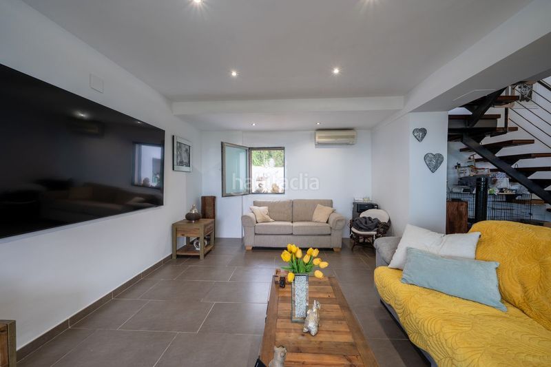 Foto a03ef614-bbdb-4945-bb28-fa5c5128e046. Casa amb calefacció a La Granadella - Costa Nova Xàbia