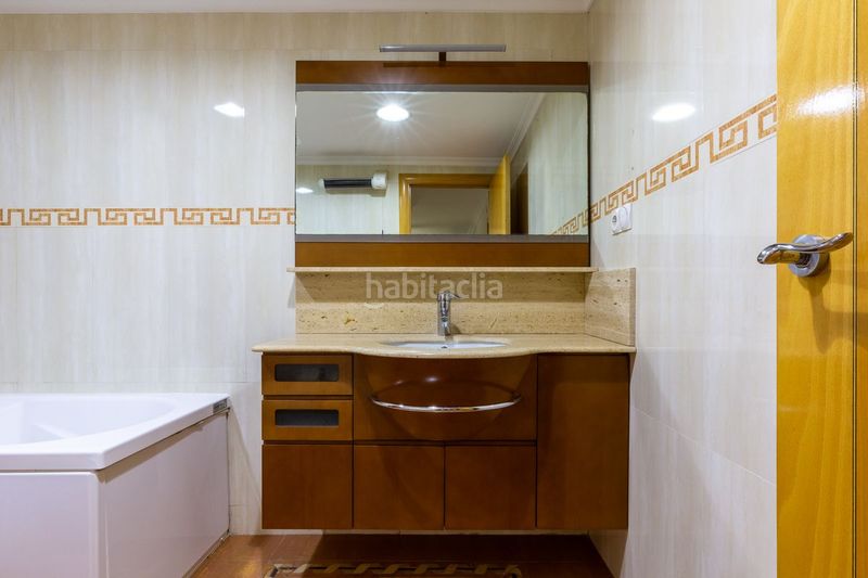 Foto ad41fe43-9099-4366-bc13-81e26e103598. Pis amb calefacció aparcament a Alaquàs