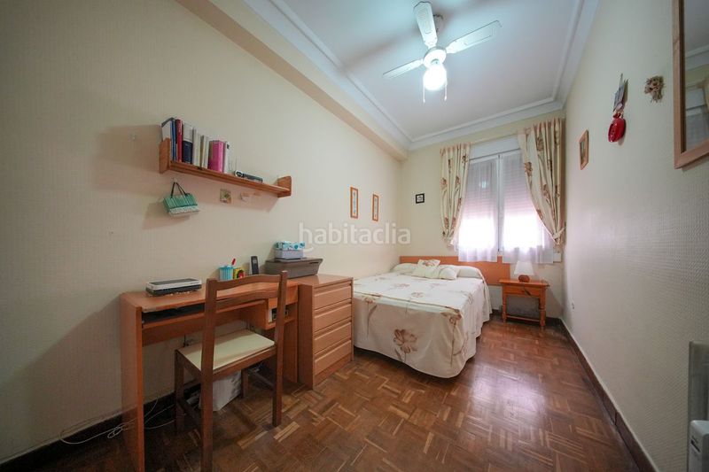 Foto 0b9defbe-6d0e-4d18-98ed-db6f075c0122. Pis amb calefacció a Adelfas Madrid