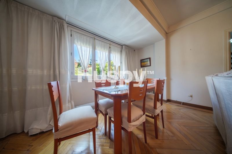 Foto 44328ee8-2af9-4750-a78b-8082ad076622. Piso en Adelfas Madrid