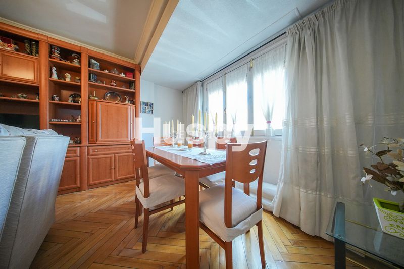 Foto 802f9258-4c02-4355-9880-400cb083c872. Piso en Adelfas Madrid