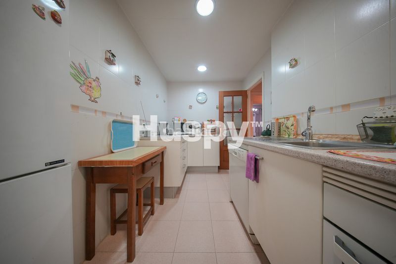Foto b2d7be46-c010-42a4-978e-a8a31439031f. Piso en Adelfas Madrid