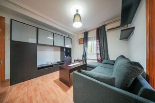 Zweistöckige Wohnung in Centro