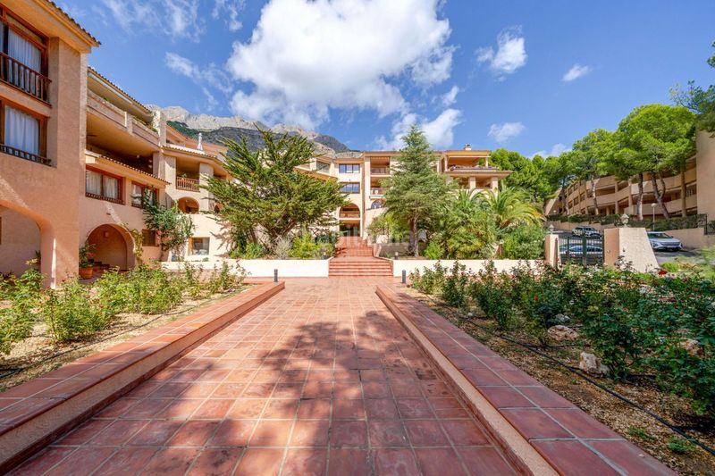 Foto 4b8f7d20-b31e-45ec-b07e-f2923a0ca414. Pis amb calefacció aparcament piscina a Altea la vella Altea