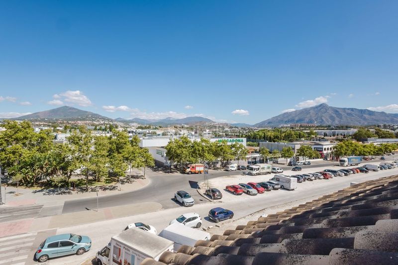 Foto ad072730-e0bc-4fc6-8305-dca6b174d842. Zweistöckige wohnung mit heizung in San Pedro de Alcántara Pueblo Marbella