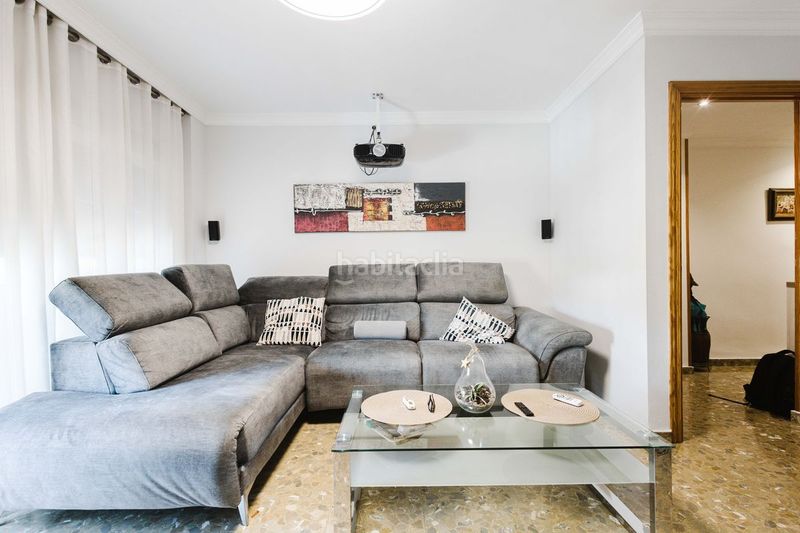 Foto c43adace-9cc6-4e12-8759-689c00a942be. Zweistöckige wohnung mit heizung in San Pedro de Alcántara Pueblo Marbella