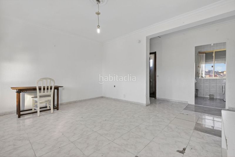 Foto 11b1f45d-42ee-44b1-99a5-7c443c925e45. Etagenwohnung mit heizung in Amate Sevilla