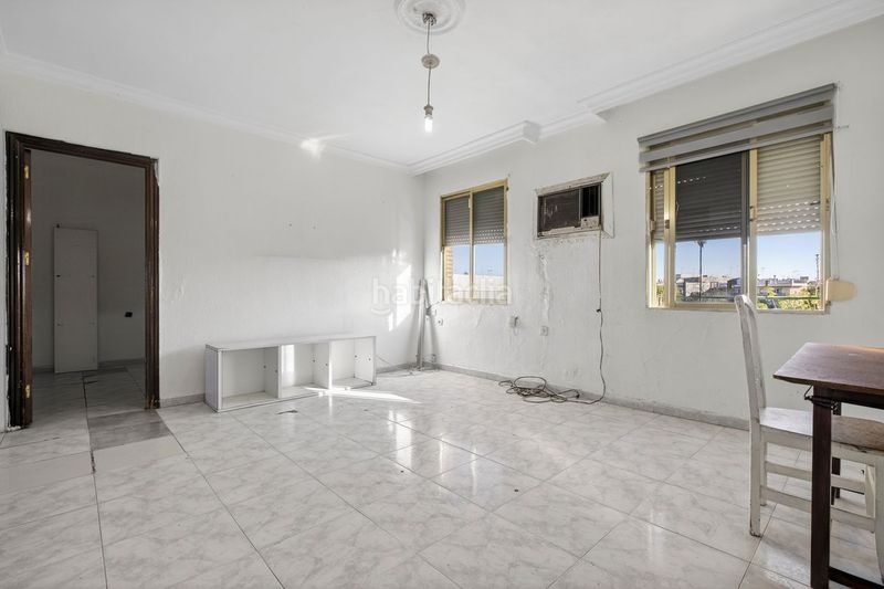 Foto 8dede91a-78a6-41ba-bc14-6444bb67c1f5. Etagenwohnung mit heizung in Amate Sevilla