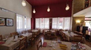 Local Comercial a Pasaje Esperanto