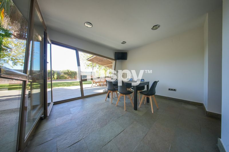 Foto 8e9beb44-109e-4aac-af9d-1e1f39eb2740. Casa en Brunete