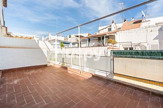 Dachwohnung in Carrer de Rafael Termes Junyent