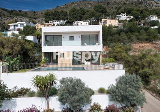 Haus in Calle les Forques