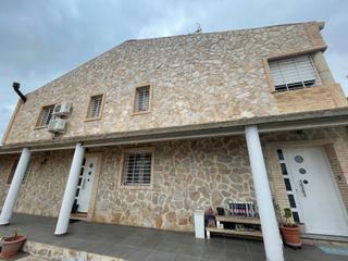 Casa  Carrer de l'oriol. Casa o chalet independiente en venta en la presa - collado - la