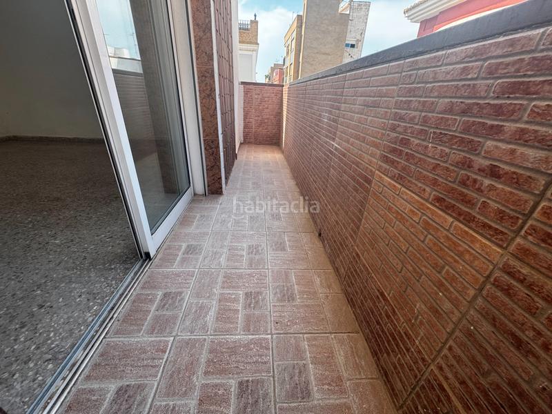 Foto 1b3ec860-cbc3-4e6f-ad34-452672fb2585. Piso  en venta en calle del poeta llombart en Sagunt