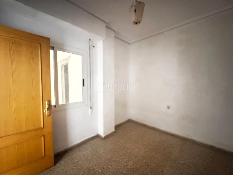 Foto 21a4c08d-fcea-4ae3-bf35-985ff234e32c. Piso  en venta en calle del poeta llombart en Sagunt