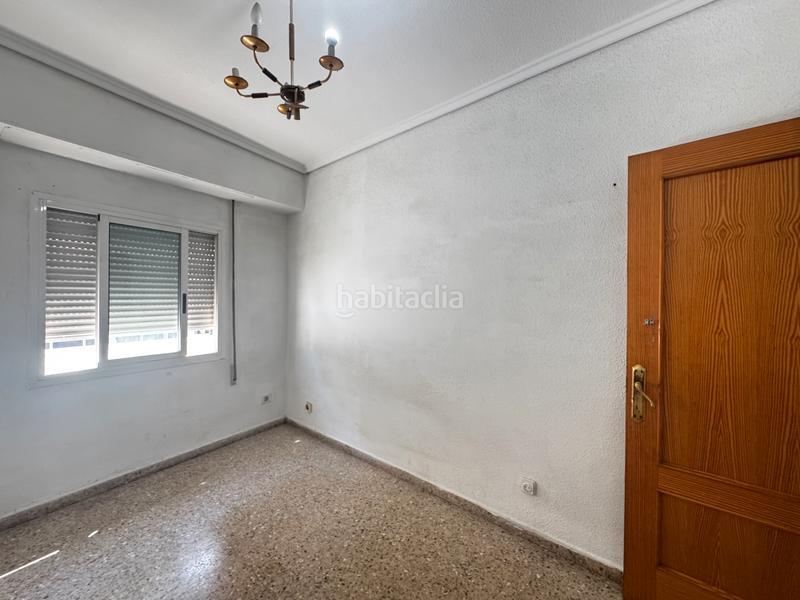 Foto 5836db10-7976-4e8e-90f9-b0bcc89970e3. Piso  en venta en calle del poeta llombart en Sagunt