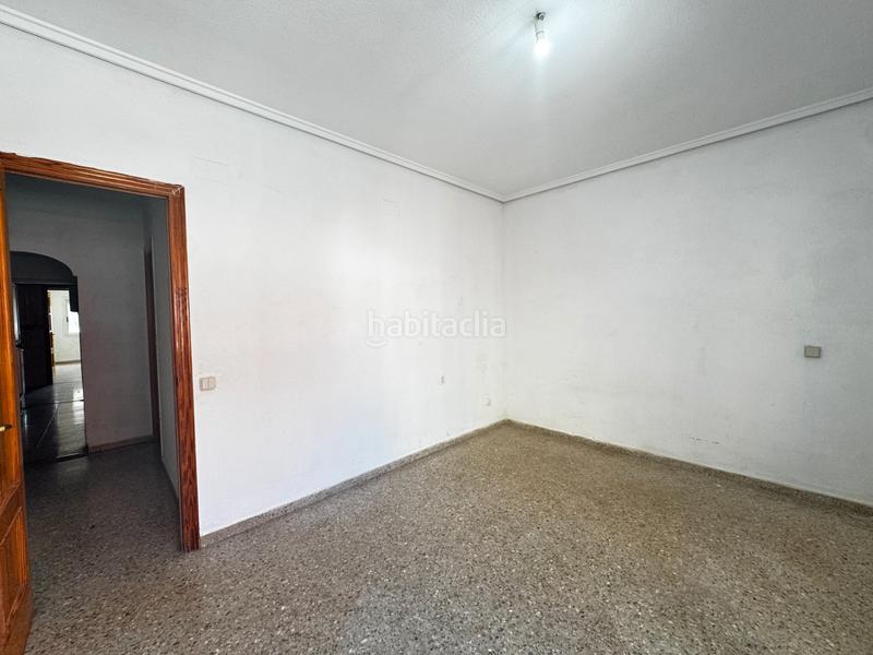 Foto 767efc42-3365-4af5-a029-8f7829b5842b. Piso  en venta en calle del poeta llombart en Sagunt