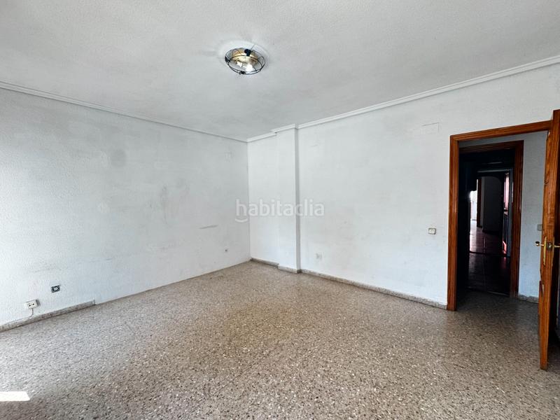 Foto 884cd376-7fc2-4a05-984f-c6aee5358d39. Piso  en venta en calle del poeta llombart en Sagunt