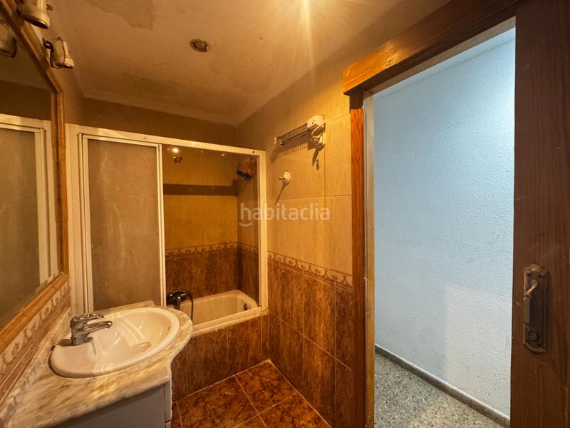 Foto 94cef95b-b0b5-4ea1-9949-c8f621e96de8. Piso  en venta en calle del poeta llombart en Sagunt