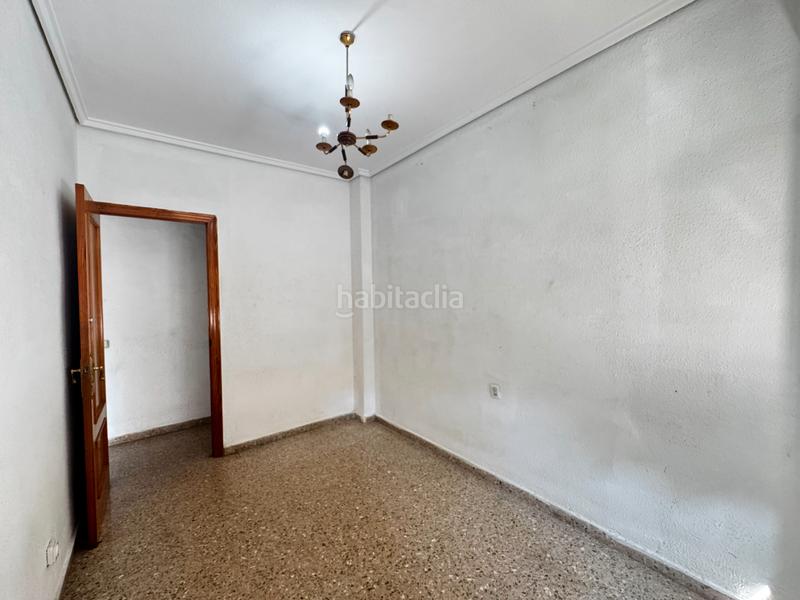 Foto ead9d05a-c78a-4dfd-b3b1-d77f5b92a938. Piso  en venta en calle del poeta llombart en Sagunt