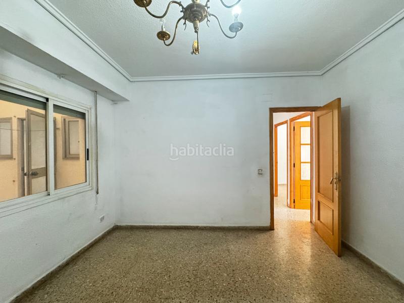 Foto f5b7d126-eed4-45fd-82d4-03230061f78c. Piso  en venta en calle del poeta llombart en Sagunt