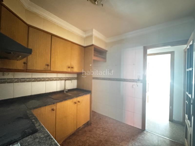 Foto ff21e79a-2836-490d-895e-36a8ea7693db. Piso  en venta en calle del poeta llombart en Sagunt