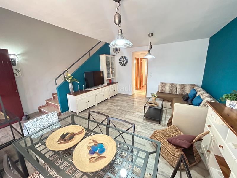 Foto 2b7d210d-0556-4963-bd8d-34a4c952fed3. Chalet ¡vive la tranquilidad a pasos del mar! en Corinto-Almardà Sagunt
