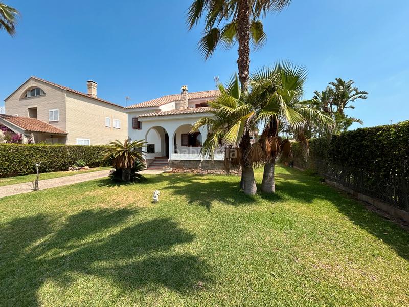 Foto 9eb4fc98-b004-4165-8724-844006fb7bdd. Casa con riscaldamento parcheggio in Corinto-Almardà Sagunt