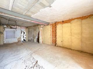 Rez-de-chaussée  Carrer del trovador. Bajo vivienda diáfana en puerto de sagunto