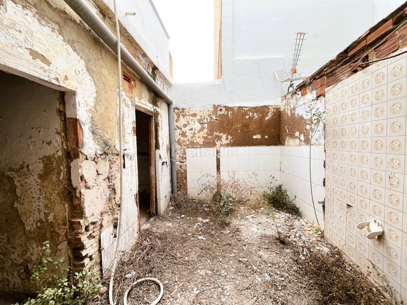 Foto beed9359-c72c-4c5a-bbe7-e4f0522295b0. Planta baixa a playa puerto de Sagunto Sagunt