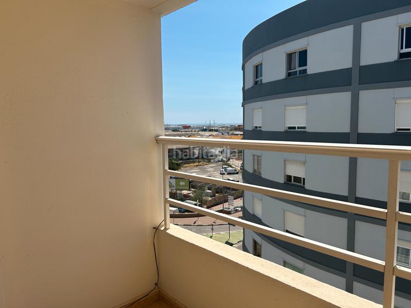 Foto f54a7ccd-925b-4d76-8f9f-35996116d18f. Piso sexta planta con ascensor y magnificas vistas. en Sagunt