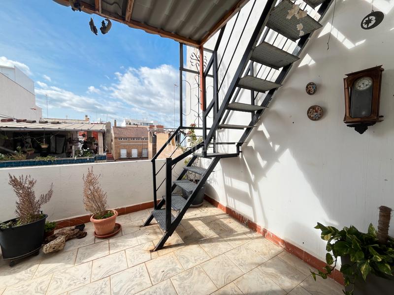 Foto 50204fb4-e12e-4bfb-abbc-6182aa3d9028. Reihenhaus mit kamin in playa puerto de Sagunto Sagunt