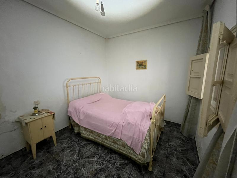 Foto 03d02d7e-c574-4b7e-a4be-00992ca0beba. Maison jumelée avec parking dans Avenida de Abril-9 de Octubre Sagunt