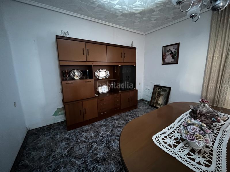 Foto 3aecde92-3f6f-4cf8-88d2-4451521c5102. Maison jumelée avec parking dans Avenida de Abril-9 de Octubre Sagunt