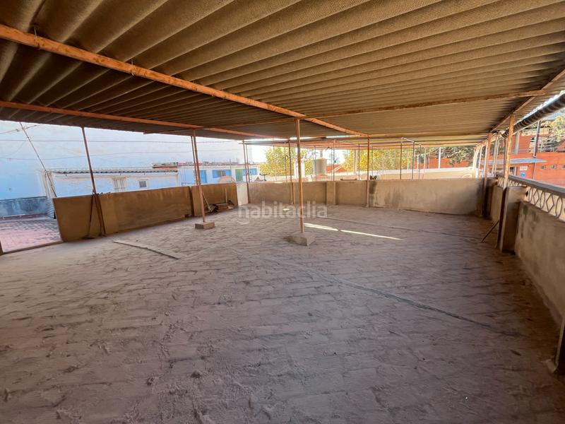 Foto acc58f6e-e6d5-4402-8f36-125b70e2246c. Maison jumelée avec parking dans Avenida de Abril-9 de Octubre Sagunt