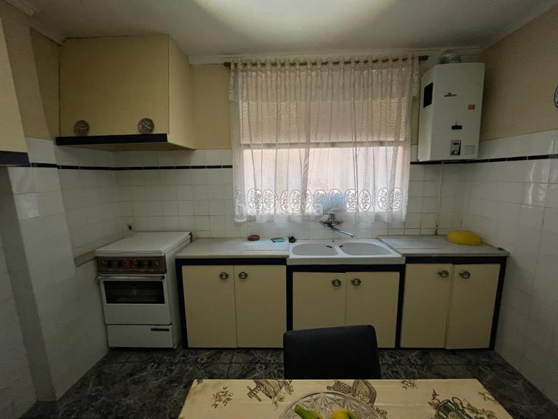 Foto d646ce2f-b089-4e47-8386-4e83f6849fba. Maison jumelée avec parking dans Avenida de Abril-9 de Octubre Sagunt