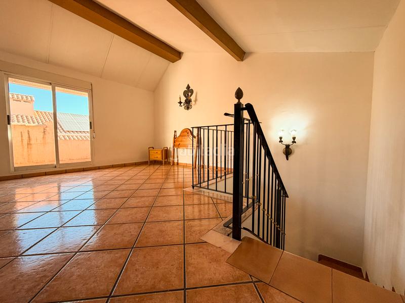 Foto 4d82b654-9028-4f79-a6a1-0f1340ac955c. Casa adossada amb aparcament a San José-Los Metales Sagunt